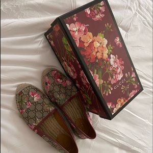 Gucci espadrilles, come with box and dust bag!